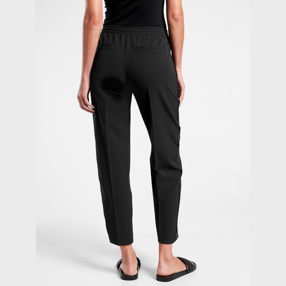 Pants & Jumpsuits Athleta Endeavor Straight Leg Pants Sz 4 Black